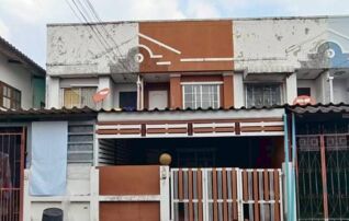 ทรัพย์สถาบันโดย GHB ทาวน์เฮาส์ บางบัวทอง นนทบุรี