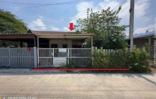 ทรัพย์สถาบันโดย GHB บ้านแฝด ซอยชลประทาน 4 ถนนเลียบคลองชลประทาน
