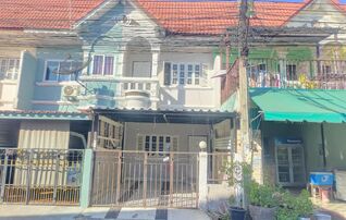 ทรัพย์สถาบันโดย GHB ทาวน์เฮาส์ เมืองสมุทรปราการ สมุทรปราการ