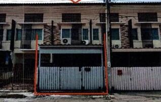 ทรัพย์สถาบันโดย GHB ทาวน์เฮาส์ บางบัวทอง นนทบุรี