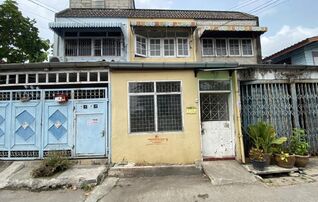 ทรัพย์สถาบันโดย GHB ทาวน์เฮาส์ ซอยประชาอุทิศ22 ถนนประชาอุทิศ