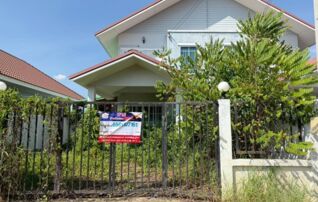 ทรัพย์สถาบันโดย GHB บ้านแฝด ซอยอยู่เจริญ ซอย 6 ถนนอยู่เจริญ