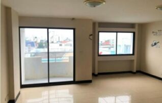 ทรัพย์ธนาคารโดย SCB คอนโดติด BTS กรมทหารราบที่ 11 บ้านตรีวิทย์ (Baan Treewit)