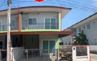 ทรัพย์สถาบันโดย GHB ทาวน์เฮาส์ จักรวาลแลนด์