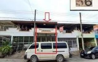 ทรัพย์สถาบันโดย GHB ทาวน์เฮาส์ ฟ้าใส 2