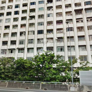 ดิ เอ็กเซ็คคิวทีฟ เฮ้าส์ The Executive House