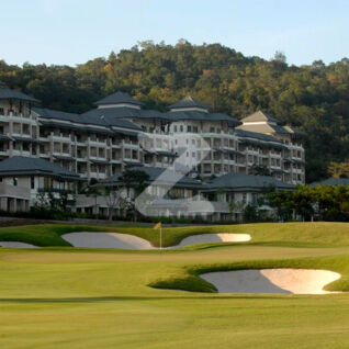แบล็ค เมาน์เทน ซัมเมอร์ คลับ Black Mountain Summer Club