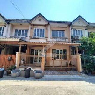 บุศรินทร์ รามอินทรา Bussarin Ramintra