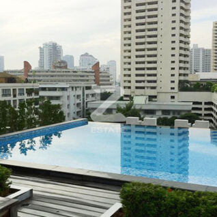 วินเซนเต้ คอนโด Vincente Condo