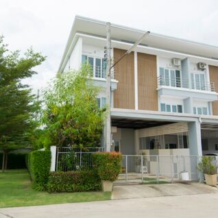 ดิ เออบาน่า พลัส 3 The Urbana+ 3