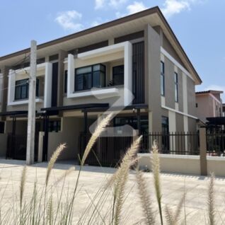 บ้านธนารินทร์ ทาวน์โฮม 6 Baan Thanarin Townhome 6