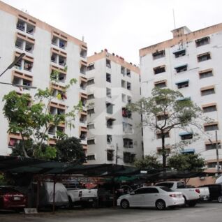 ศิริศักดิ์คอนโดมิเนียม Sirisak Condominium