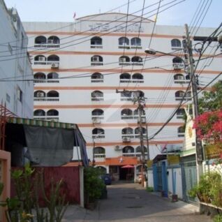 สุภีร์ คอนโดมิเนียม Suphee Condominium
