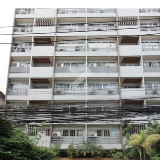 สีลม คอนโดมิเนียม Silom Condominium
