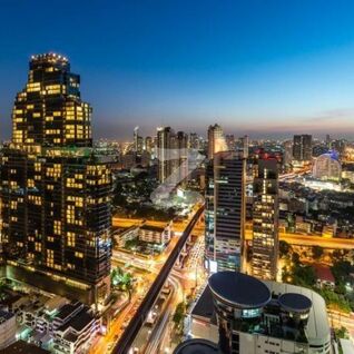 เดอะ แบงค็อค สาทร The Bangkok Sathorn