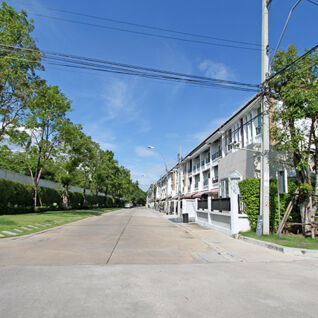 บ้านกลางเมือง เอส-เซนส์ สาทร-ตากสิน 2 Baan Klang Muang S-Sense Sathorn-Taksin 2