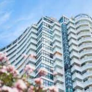 พยูนการ์เดนคลิฟ คอนโดมิเนียม Payoon Garden Cliff Condominium