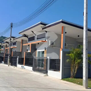 ซิตี้ฮิลล์ แอร์พอร์ต-สาคู City Hills Airport-Sakhu