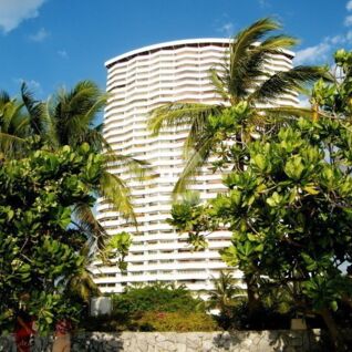 ซันไชน์ บีช คอนโดเทล Sunshine Beach Condotel