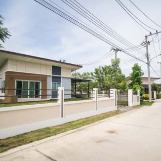 ไนน์ตี้ไนน์ อเวนิว 99 Avenue