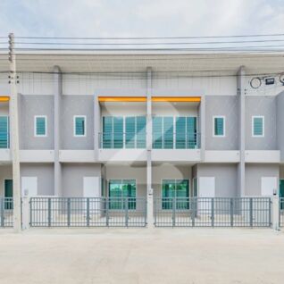 ไนน์ คาแนล รังสิต-คลอง 8 9th Canale Rangsit-Khlong 8