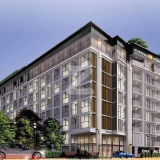 ชาโตว์ อินทาวน์ แอท อี 18 สเตชั่น Chateau in Town @ E18 Station