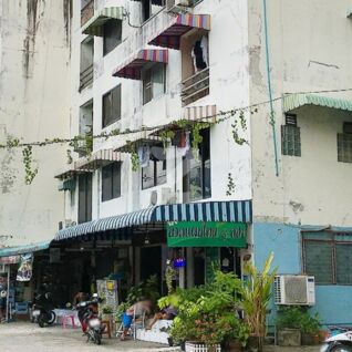 กฤชนคร คอนโดทาวน์ Krichnakhon Condotown