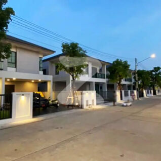 กีรติ บางแสน Kerati Bang Saen