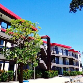 ฟรีซ คอนโดมิเนียม เอแบค บางนา Freezz Condominium ABAC Bangna