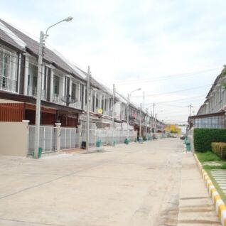ภูมิชนก เพชรเกษม 67 Phumchanok Petchkasem 67