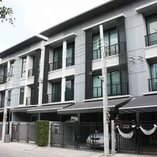 บ้านกลางเมือง รัตนาธิเบศร์ Baan Klang Muang Rattanathibet