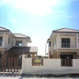 บ้านเฟื่องสุข 4 Ban Fueng Suk 4