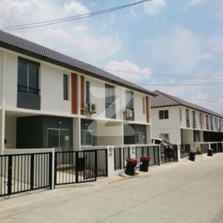 บ้านเอื้ออาทร รังสิต คลองสาม Baan Ua-Athorn Rangsit Klong 3