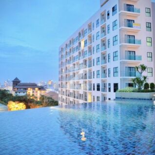 ดิ แอ๊กซิส พัทยา คอนโดมิเนียม The Axis Pattaya Condominium