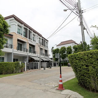 บ้านกลางเมือง เออร์บาเนี่ยน สาทร-ราชพฤกษ์ Baan Klang Muang Urbanion Sathorn-Ratchaphruek