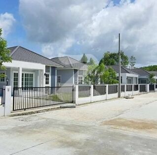 พี วิลเลจ บ้านค่าย P Village Ban Khai