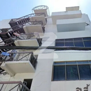 ซิตี้ เฮ้าส์ คอนโดมิเนียม City House Condominium
