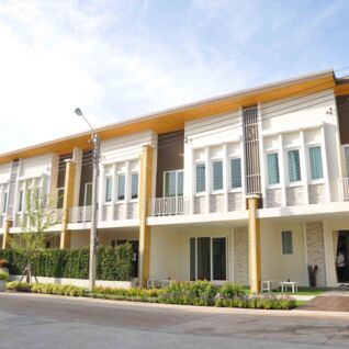 โกลเด้น ทาวน์ บางนา-กิ่งแก้ว Golden Town Bangna-Kingkaew
