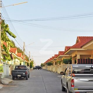 นวพร แยกบ้านแลง Nawaphon Ban Lang Junction