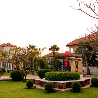 ชวนชื่น รีเจ้นท์ ราชพฤกษ์ Chuanchuen Regent Ratchaphruek