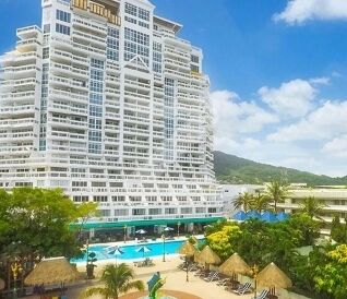 อันดามัน บีช คอนโดมิเนียม Andaman Beach Condominium