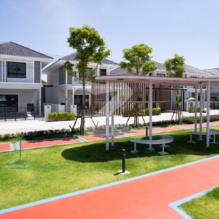 มณีรินทร์ ไพรเวซี่ อ่างศิลา Maneerin Privacy Angsila