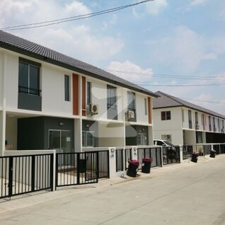 บ้านเอื้ออาทร รังสิต คลองสาม Baan Ua-Athorn Rangsit Klong 3