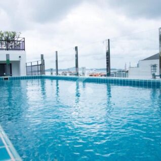 อิสธานัน คอนโด 1 Estanan Condo 1