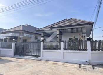 ขายด่วน‼️ หมู่บ้านกรีนแลนด์2 บ้านจัดสรร (ไม่มีส่วนกลาง) อำเภอกำแพงแสน จังหวัดนครปฐม ✨บ้านอยู่หัวมุม ทำเลดี✨   : เจ้าของขายเอง (งดรับนายหน้า)