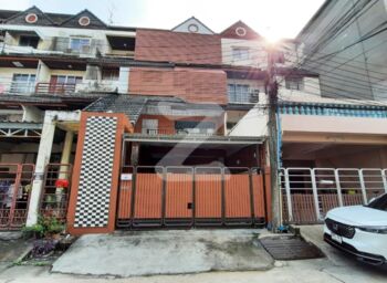 ## เจ้าของ ขายเอง ## 💢ขายด่วน พร้อมผู้เช่า ทาวน์เฮ้าส์🏡 4 ชั้น หมู่บ้านวราธรวิลล์ พัฒนาการ 44 ทาวน์เฮ้าส์🏡 4 ชั้น  31.5 ตร.วา 5 ห้องนอน 4 ห้องน้ำ  : เจ้าของขายเอง (งดรับนายหน้า)