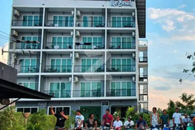 เดอะ บีช แอท คลองม่วง The Beach @Klong Muang