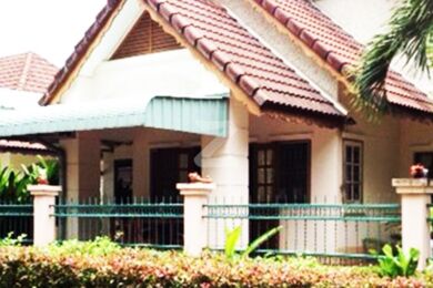 บ้านธนาวัลย์ สันผีเสื้อ Baan Tanawan San Phisuea