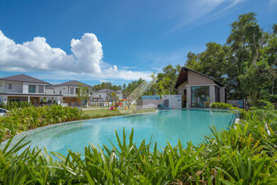 เดอะ เฟิร์ส ภูเก็ต The First Phuket