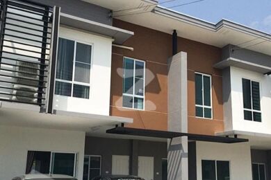 ลาวัลเล่ ทาวน์ หัวหิน La Vallee Town Huahin